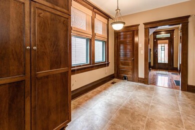 Breakfast Nook