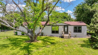 411 Stonebridge Ct, Weatherford, TX 76085 - photo 2