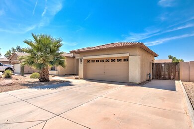 21269 E Roundup Way-3