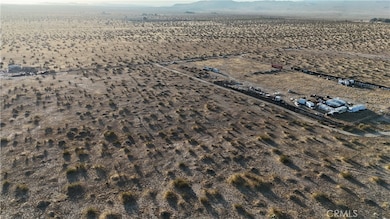 730 Vinton Rd, Adelanto, CA 92301 - photo 4