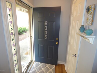 8335 Grand Trevi Dr, Louisville, KY 40228 - photo 3