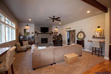 971 Sommerville Loop, Harrisburg, OR 97446 - photo 4