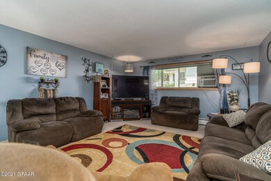 1815 21st Ave S unit 103, Grand Forks, ND 58201 - photo 4