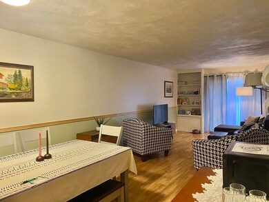 176 Maple Ave unit 6-23, Rutland, MA 01543 - photo 3