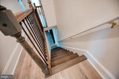 256 Bridge St, Spring City, PA 19475 - photo 5