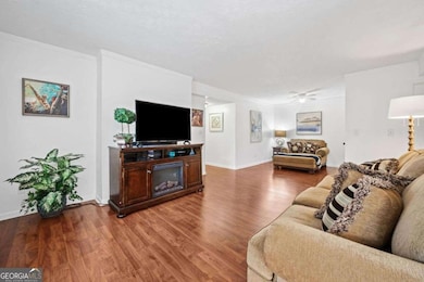 102 Glenleaf Dr, Norcross, GA 30092 - photo 5