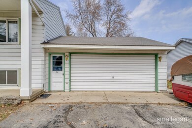 1761 Fulton St W, Grand Rapids, 49504