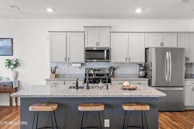 2918 Red Flame Rd, Knoxville, TN 37921 - photo 7