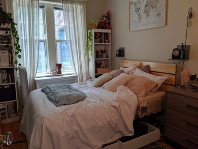 174 Winthrop Rd unit 3, Brookline, MA 02445 - photo 2