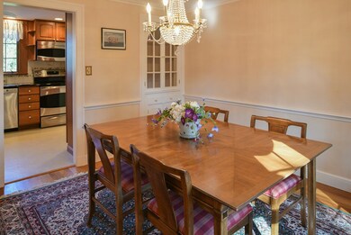 6 Canterbury Rd, Marblehead, MA 01945 - photo 4