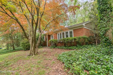 2 Wilson Cir, Milton, PA 17847 - photo 2