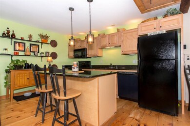 87 Charles St unit 4, Rochester, NH 03867 - photo 2