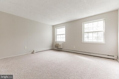 Lafayette Greene Condominium unit C358, Lafayette Hill, PA 19444 - photo 7