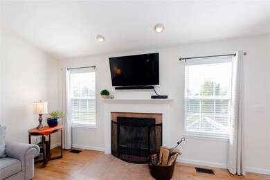 6712 Crossington Ln, Maryville, IL 62062 - photo 4