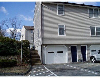2 Goldenrod Ct unit 2, South Grafton, MA 01560 - photo 2