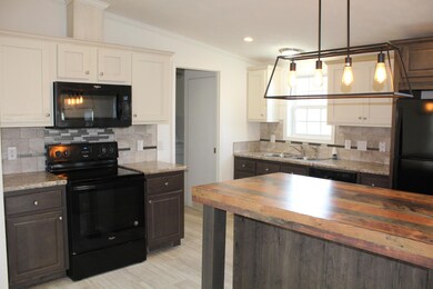 95 Goodenow Ln, Bowdoin, ME 04287 - photo 2