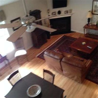 216 Reservoir St unit 302, Holden, MA 01520 - photo 2