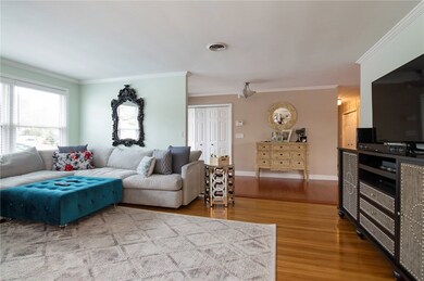 39 Susan Cir, Johnston, RI 02919 - photo 5