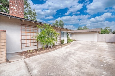 1736 Sumner Ave, Claremont, CA 91711 - photo 4