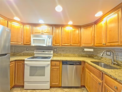 503 Albee Farm Rd unit B1, Venice, FL 34285 - photo 3