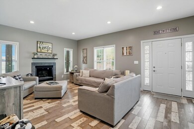 3250 Overlook Dr, Columbus, IN 47203 - photo 4