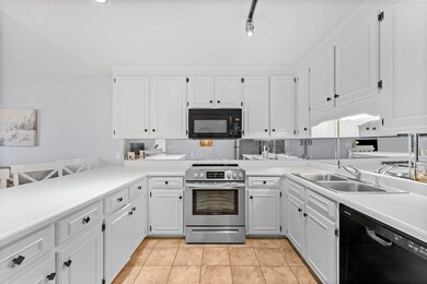 10-web-or-mls-17462-front-beach-rd-73-d