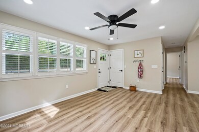 6925 3rd Ave, Mays Landing, NJ 08330 - photo 4