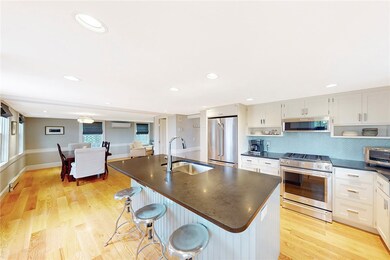 8 Cozzens Ct, Newport, RI 02840 - photo 7