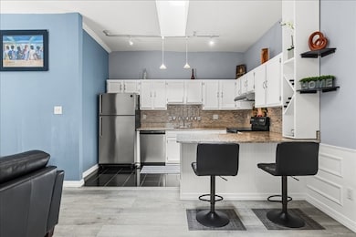 Old Medford Condominiums unit 411, Medford, MA 02155 - photo 4