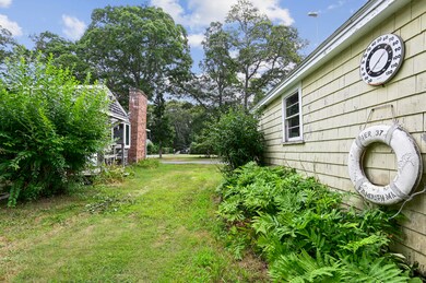 368 Locustfield Rd, East Falmouth, MA 02536 - photo 5
