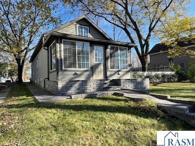 217 S Houk St, Good Thunder, MN 56037 - photo 3