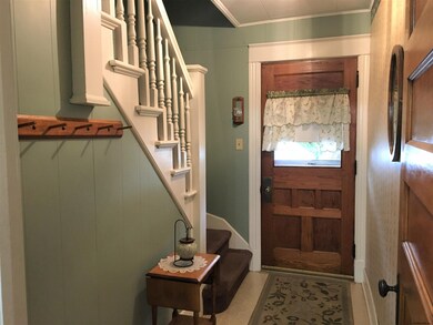 37 Columbia St, Schenectady, NY 12308 - photo 7