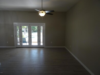 10301 W Highwood Ln, Sun City, AZ 85373 - photo 6