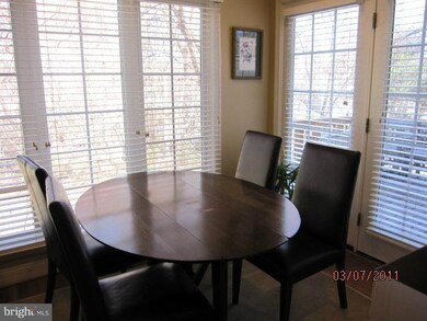 9912 Cyrandall Place, Oakton, VA 22124 - photo 4