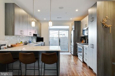 2229 Wilder St, Philadelphia, PA 19146 - photo 6