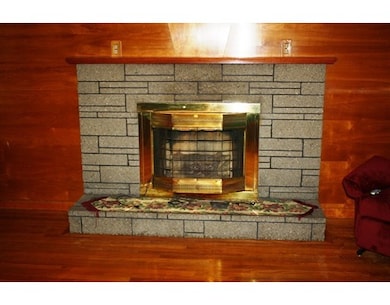 30 West St, South Deerfield, MA 01373 - photo 6