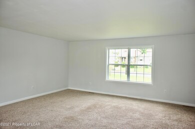 142 Center St, Hughestown, PA 18640 - photo 3