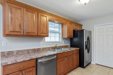 3187_Maple_St-06[1]