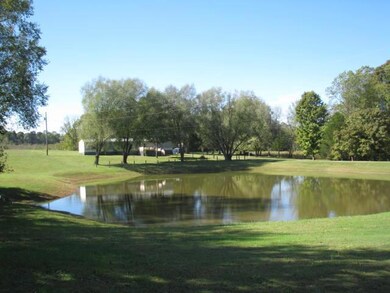 38 Country Club Dr, Manchester, TN 37355 - photo 4