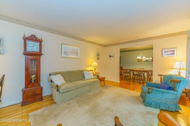 1 Livingroom 3