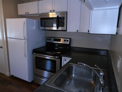 42 Parker St, Bangor, ME 04401 - photo 3