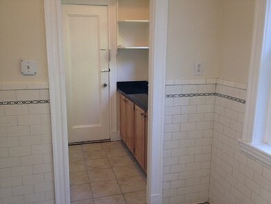 203-205 Winthrop Rd unit 3, Brookline, MA 02445 - photo 4
