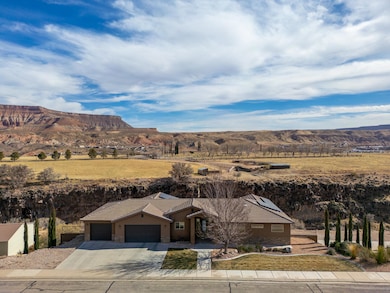 Stunning Toquerville Estate w Mesa Views