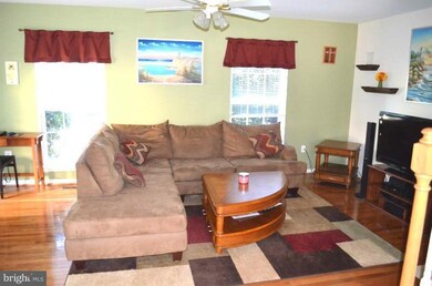 20351 Mill Pond Terrace, Germantown, MD 20876 - photo 4