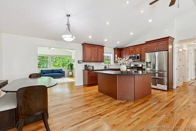 2 Red Fox Run, Wolcott, CT 06716 - photo 4