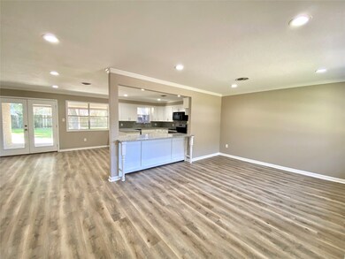 3404 Meadow Ln, Bay City, TX 77414 - photo 5