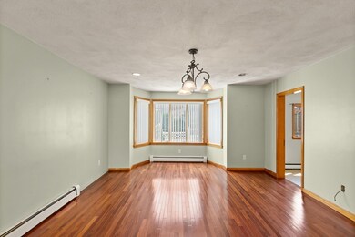 5 Washington Square, Gloucester, MA 01930 - photo 4