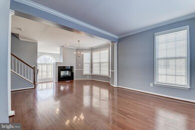 2396 Battery Hill Cir, Woodbridge, VA 22191 - photo 6