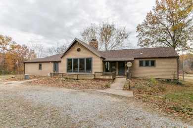 11190 N Varnon School Rd, Hallsville, MO 65255 - photo 5