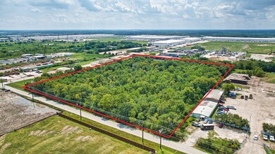 0 Fuqua E unit 47785589, Houston, TX 77048 - photo 2